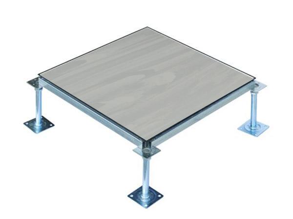 一张图看懂：防静电地板 vs. 普通地板