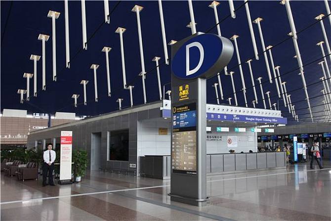 上海生和国际机场全钢防静电地板